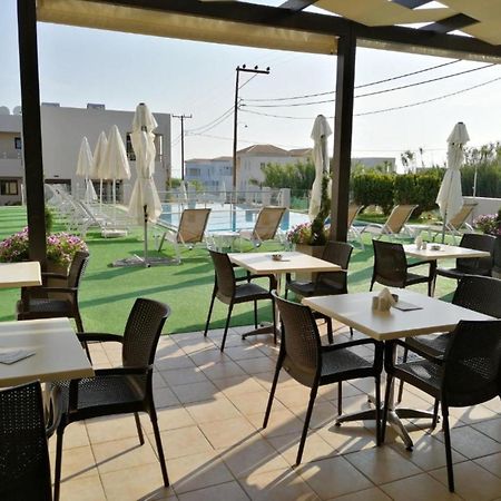 Carisa Suites And Apartments Maleme Esterno foto